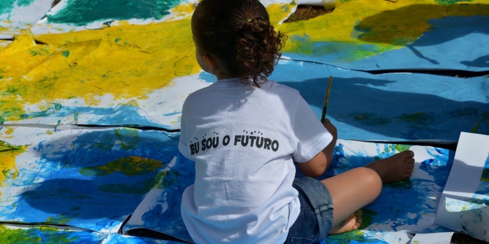 Hoje é Dia: combate ao tráfico de pessoas e primeira infância em foco