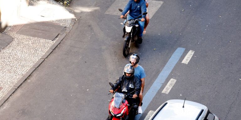 Conheça dez cuidados para uma viagem de moto mais segura