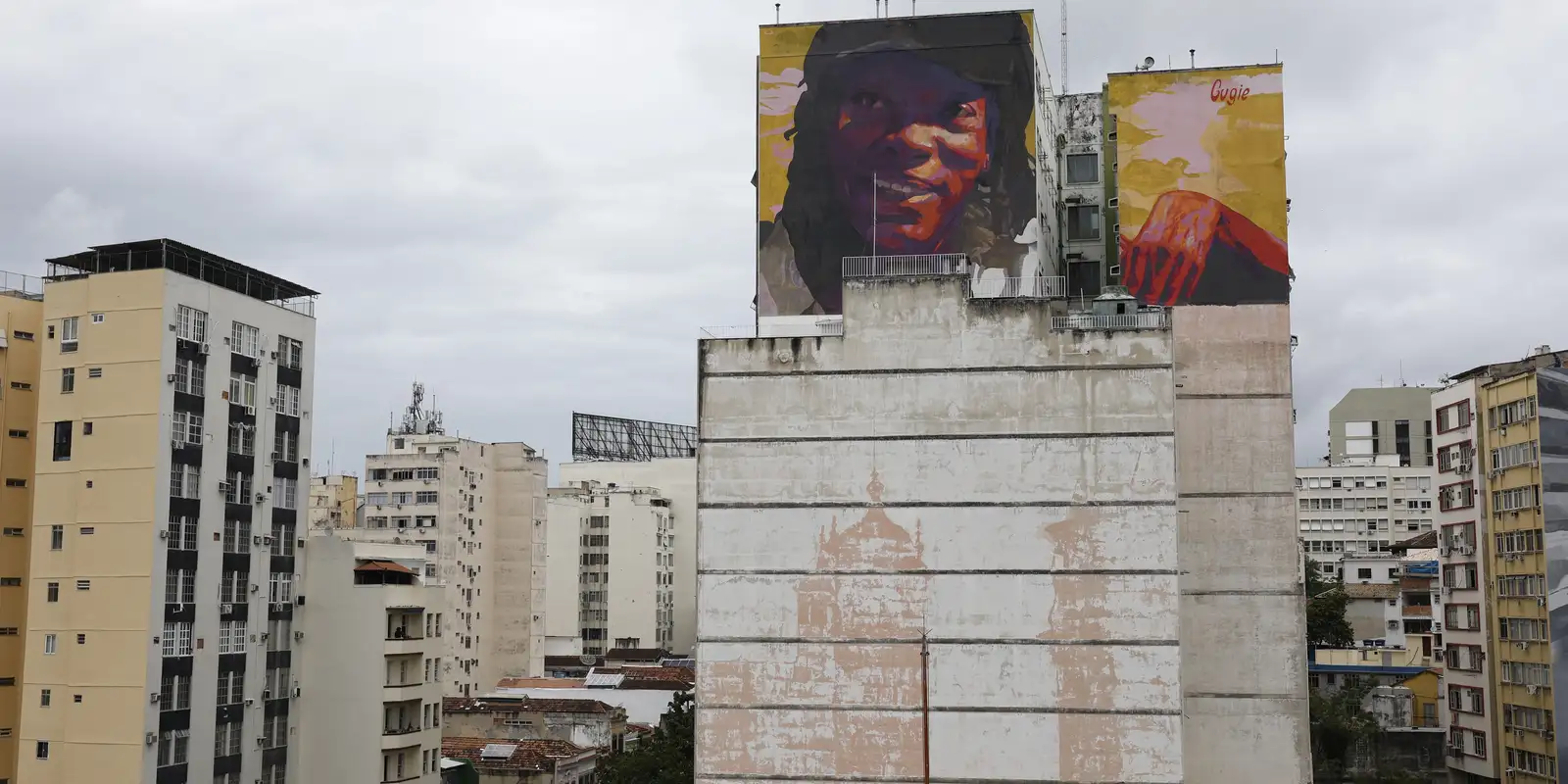 Mural no Rio de Janeiro homenageia Milton Nascimento