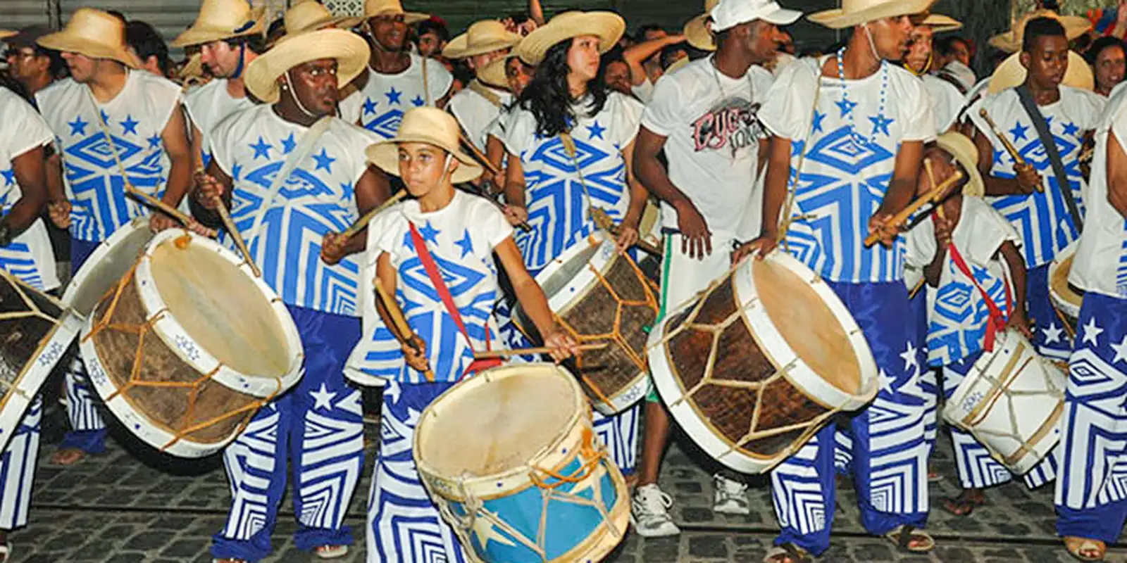 Carnaval 2026: Recife terá encontro de grupos de Maracatu Nação