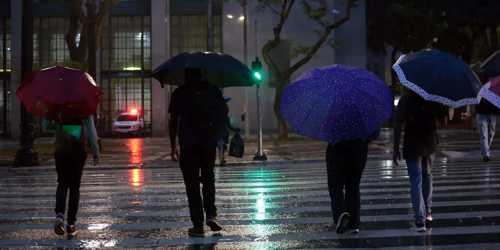 Cemaden emite alerta moderado para risco de fortes chuvas no país