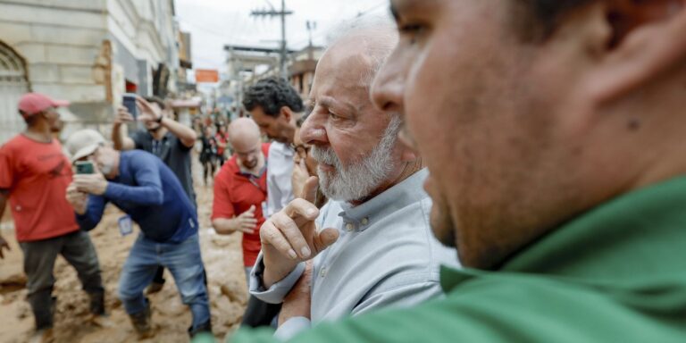 Perdas materiais serão recuperadas, diz Lula em visita a Minas Gerais