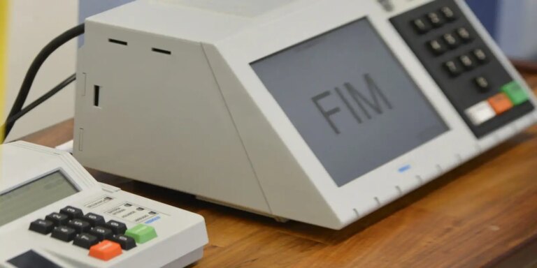 Eleitores de cidades do Ceará vão às urnas para eleições suplementares