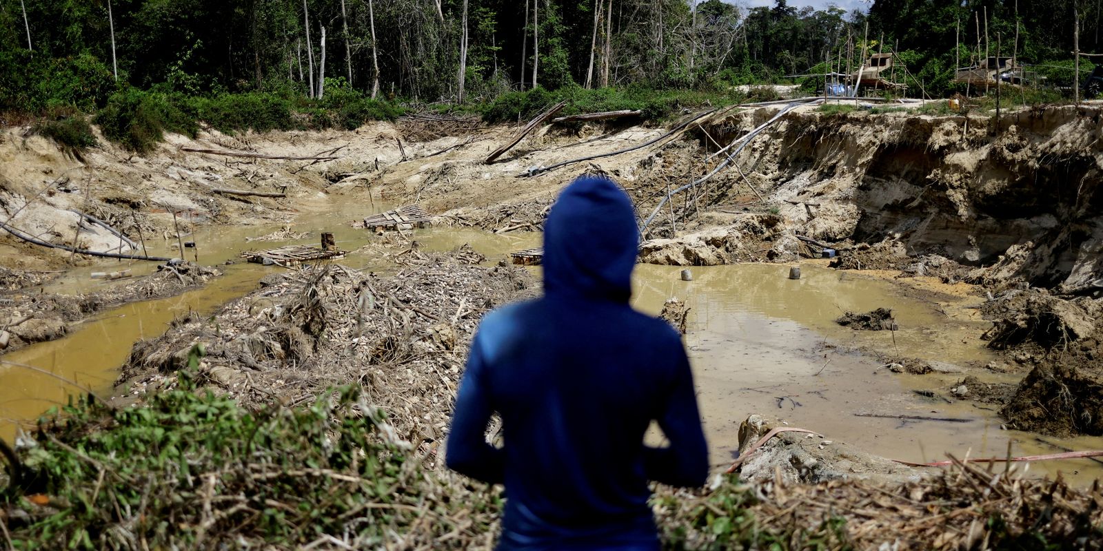 MPF pede investigação sobre contaminação de rios em terra indígena